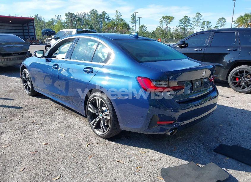 Photo 3 of 2022 Bmw 330i N/A (VIN 3MW5R1J09N8C47267)