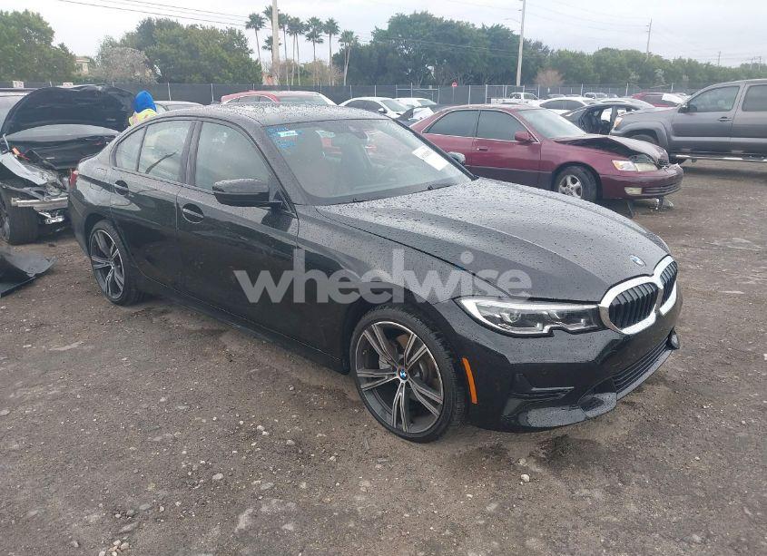 2022 Bmw 330i N/A (VIN 3MW5R1J09N8C61766) main photo