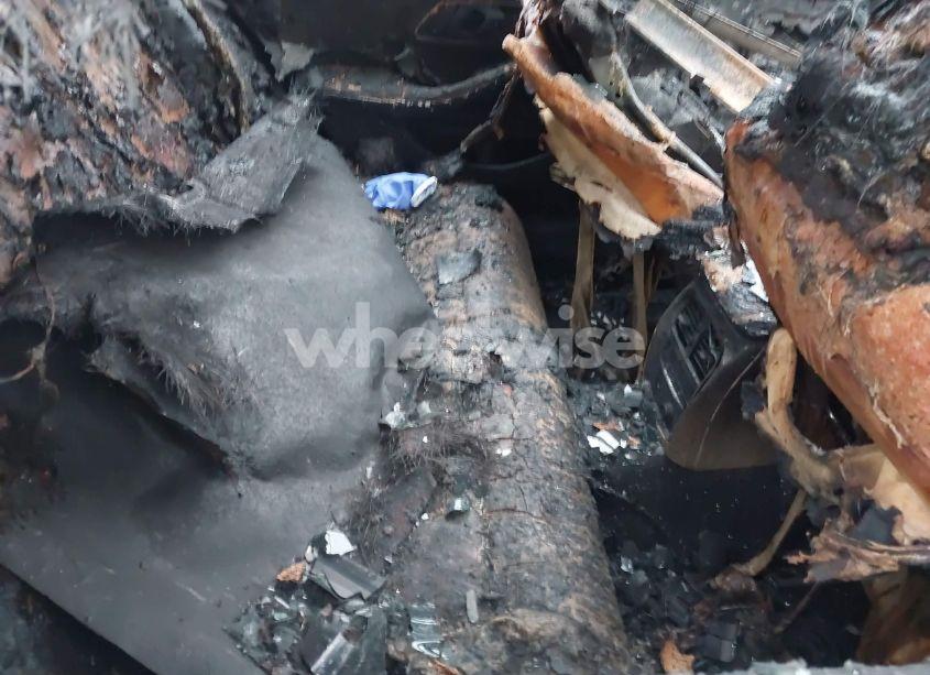 Photo 8 of 2020 Bmw 330i (VIN 3MW5R1J0XL8B10500)