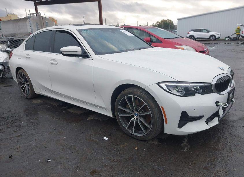 2020 Bmw 330i (VIN 3MW5R1J0XL8B18158) main photo