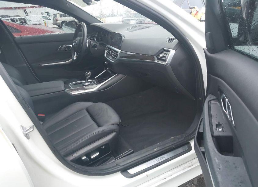 Photo 5 of 2020 Bmw 330i (VIN 3MW5R1J0XL8B18158)