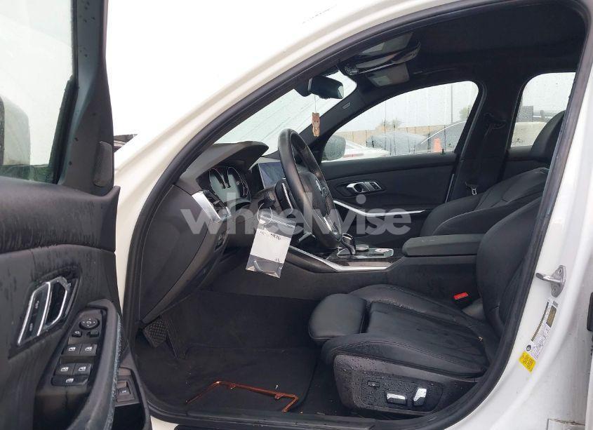 Photo 5 of 2020 Bmw 330i (VIN 3MW5R1J0XL8B18998)