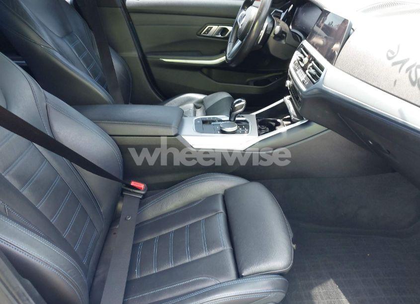 Photo 5 of 2021 Bmw 330i (VIN 3MW5R1J0XM8B54157)