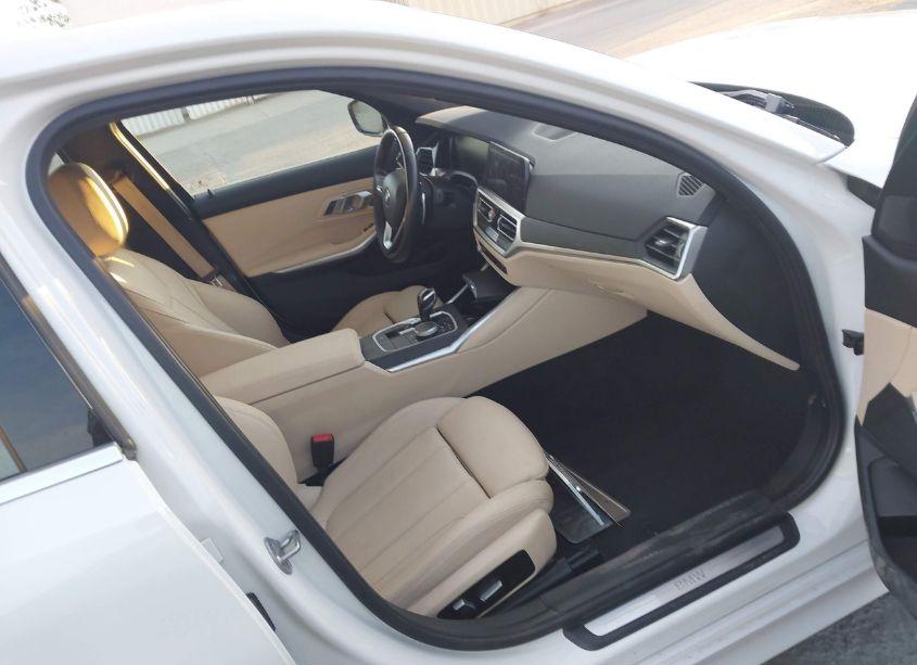 Photo 5 of 2021 Bmw 330i (VIN 3MW5R1J0XM8C07097)