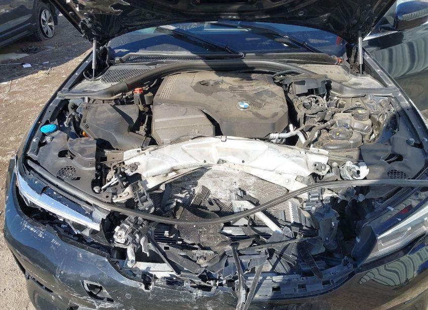 Photo 10 of 2019 Bmw 330i (VIN 3MW5R1J50K8A04177)