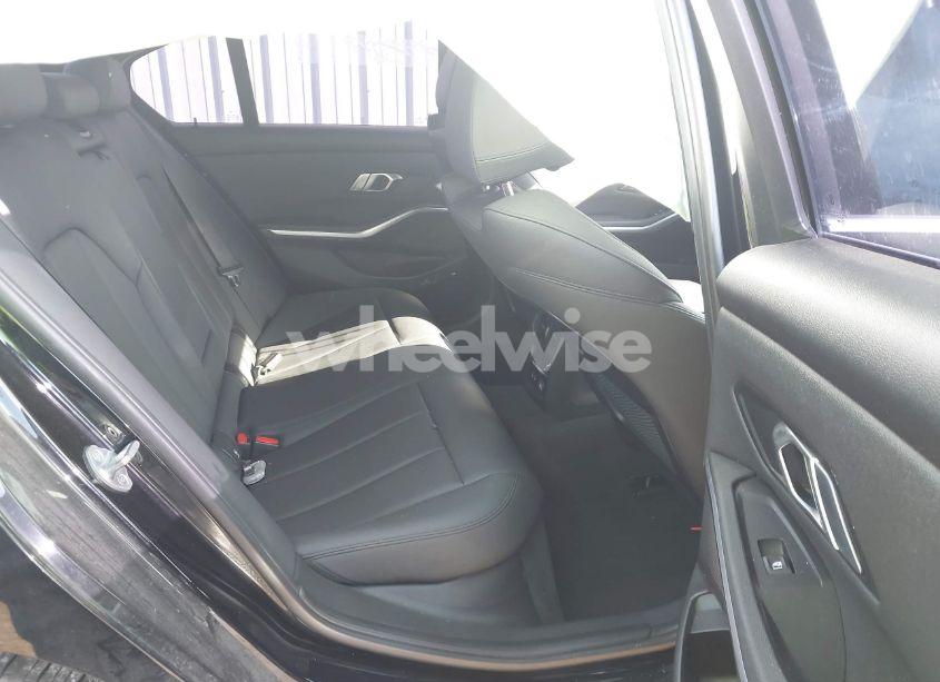 Photo 8 of 2019 Bmw 330i (VIN 3MW5R1J50K8A04177)