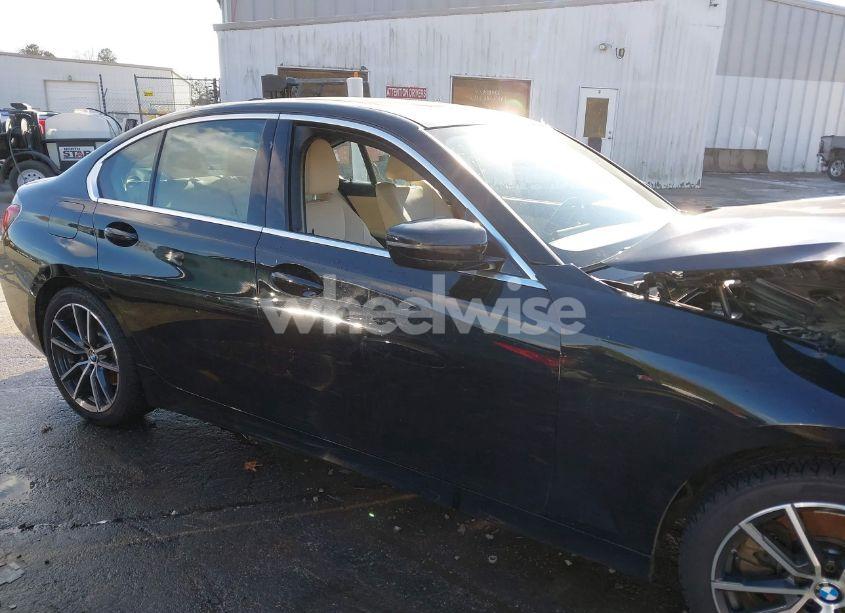 Photo 12 of 2019 Bmw 330i (VIN 3MW5R1J53K8A04397)