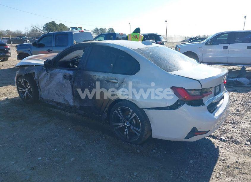Photo 3 of 2019 Bmw 330i (VIN 3MW5R1J54K8A03744)