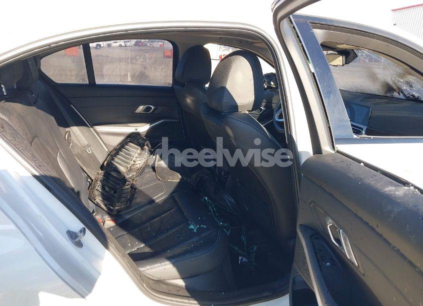 Photo 8 of 2019 Bmw 330i (VIN 3MW5R1J54K8A03744)