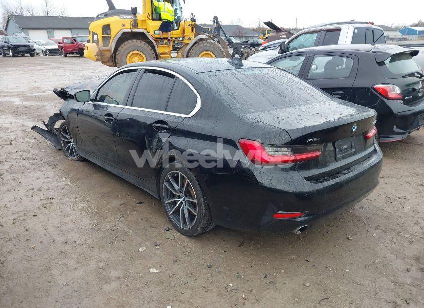 Photo 3 of 2020 Bmw 330i XDRIVE (VIN 3MW5R7J00L8B04255)