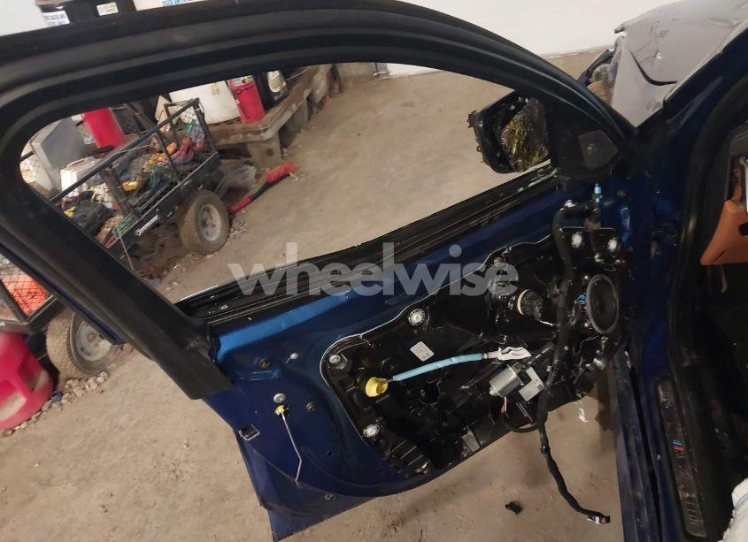 Photo 6 of 2020 Bmw 330i XDRIVE (VIN 3MW5R7J00L8B16356)