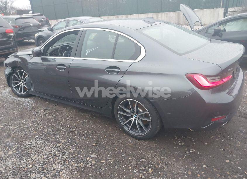 Photo 3 of 2020 Bmw 330i XDRIVE (VIN 3MW5R7J01L8B19363)