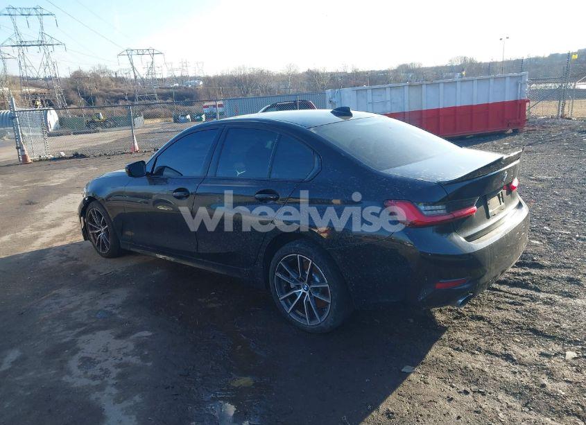 Photo 3 of 2020 Bmw 330i XDRIVE (VIN 3MW5R7J01L8B21341)