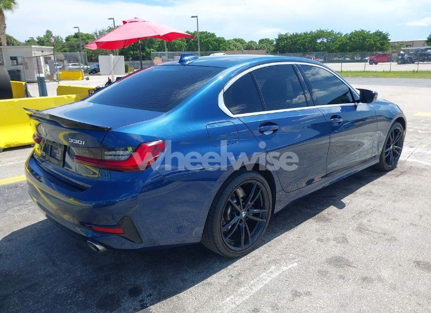 Photo 4 of 2022 Bmw 330i XDRIVE (VIN 3MW5R7J01N8C27484)