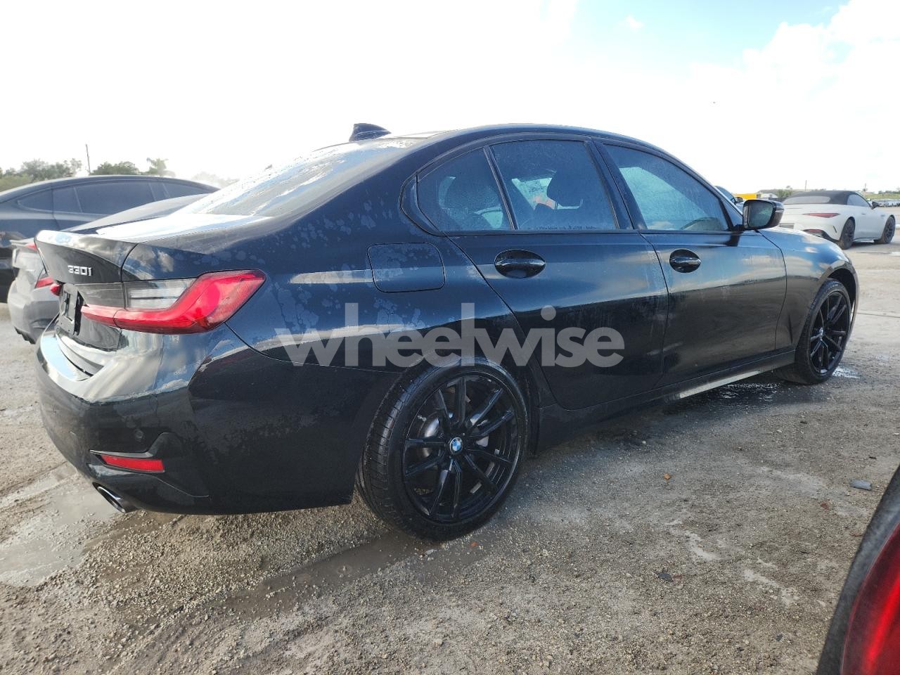 Photo 3 of 2020 BMW 330XI (VIN 3MW5R7J02L8B28492)