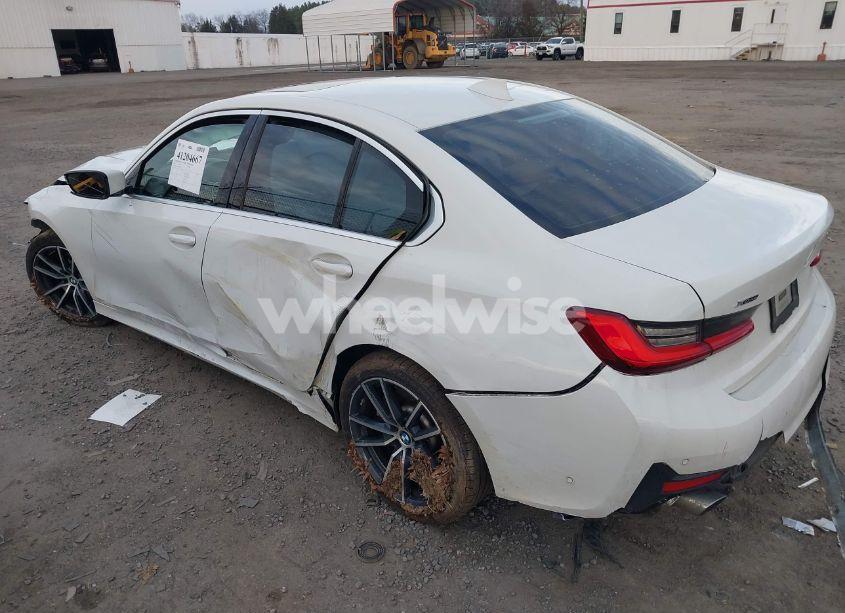 Photo 3 of 2020 Bmw 330i XDRIVE (VIN 3MW5R7J02L8B46152)