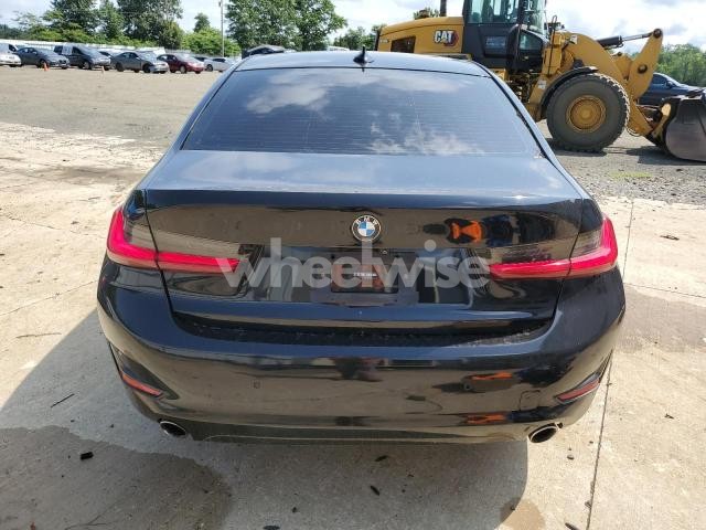 Photo 2 of 2021 BMW 330XI (VIN 3MW5R7J04M8B59292)