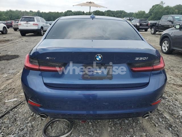 Photo 2 of 2022 BMW 330XI (VIN 3MW5R7J07N8C58710)
