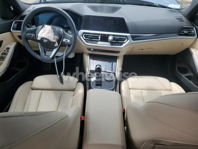 Photo 5 of 2022 BMW 330XI (VIN 3MW5R7J07N8C58710)