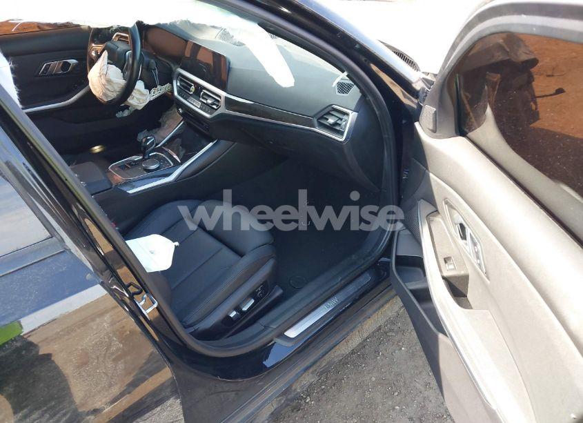 Photo 5 of 2020 Bmw 330i XDRIVE (VIN 3MW5R7J08L8B05749)