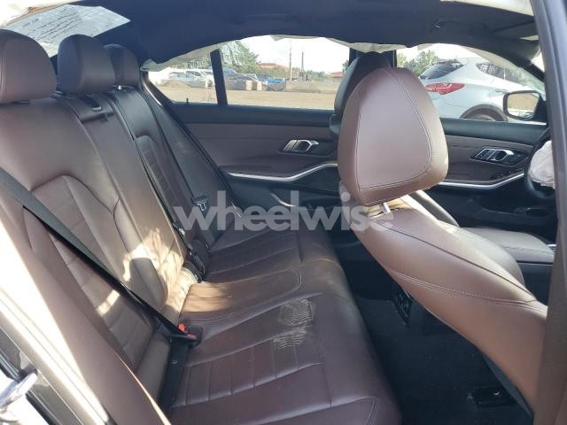 Photo 4 of 2020 BMW 330XI (VIN 3MW5R7J08L8B28092)