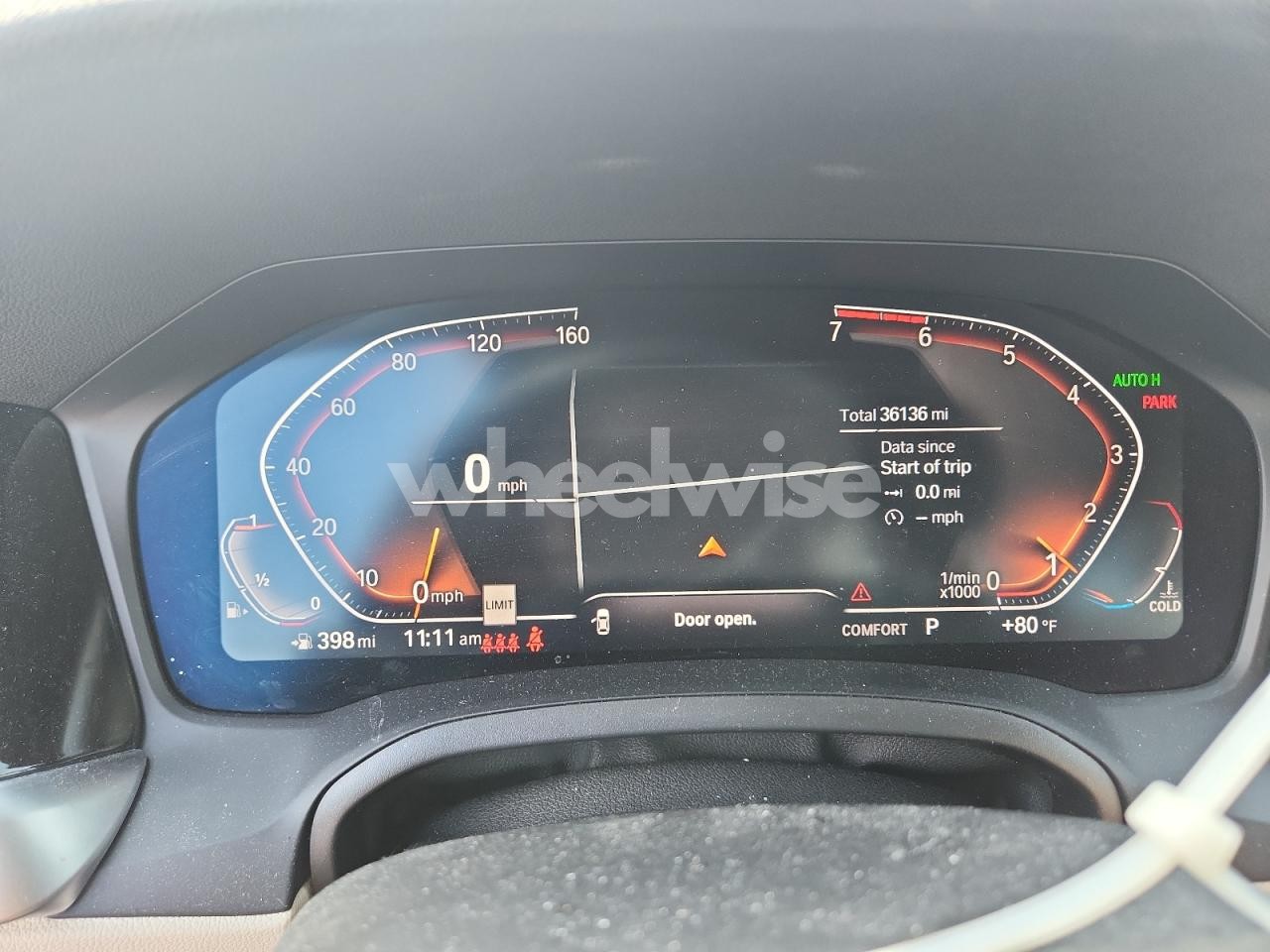 Photo 9 of 2020 BMW 330XI (VIN 3MW5R7J08L8B38802)