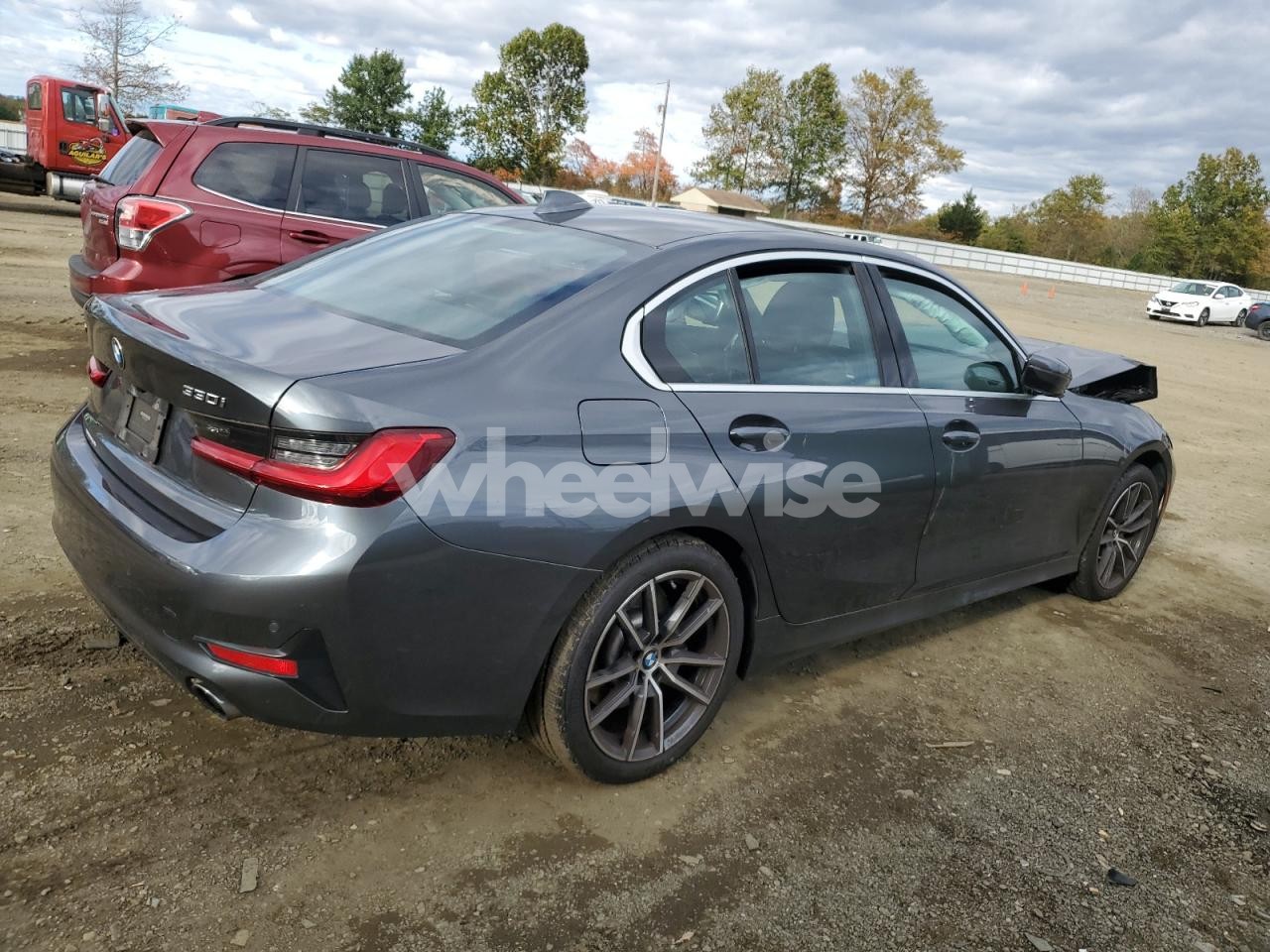 Photo 3 of 2021 BMW 330XI (VIN 3MW5R7J08M8B98922)
