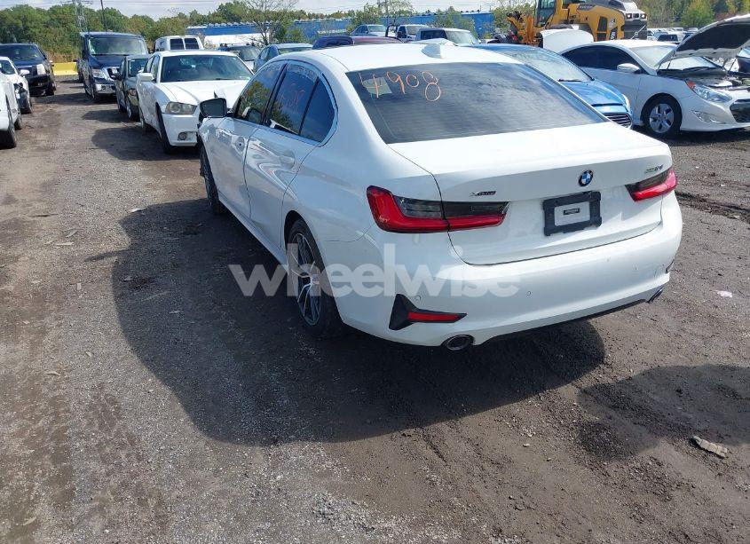 Photo 3 of 2020 Bmw 330i XDRIVE (VIN 3MW5R7J09L8B19546)
