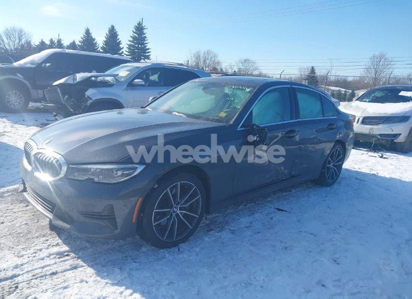 Photo 2 of 2021 Bmw 330i XDRIVE (VIN 3MW5R7J0XM8B94385)