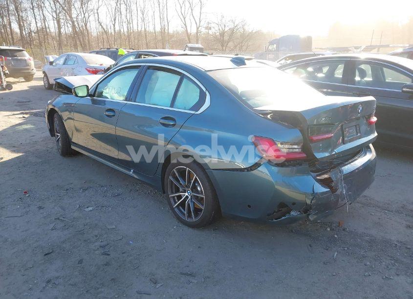 Photo 3 of 2021 Bmw 330i XDRIVE (VIN 3MW5R7J0XM8C18605)