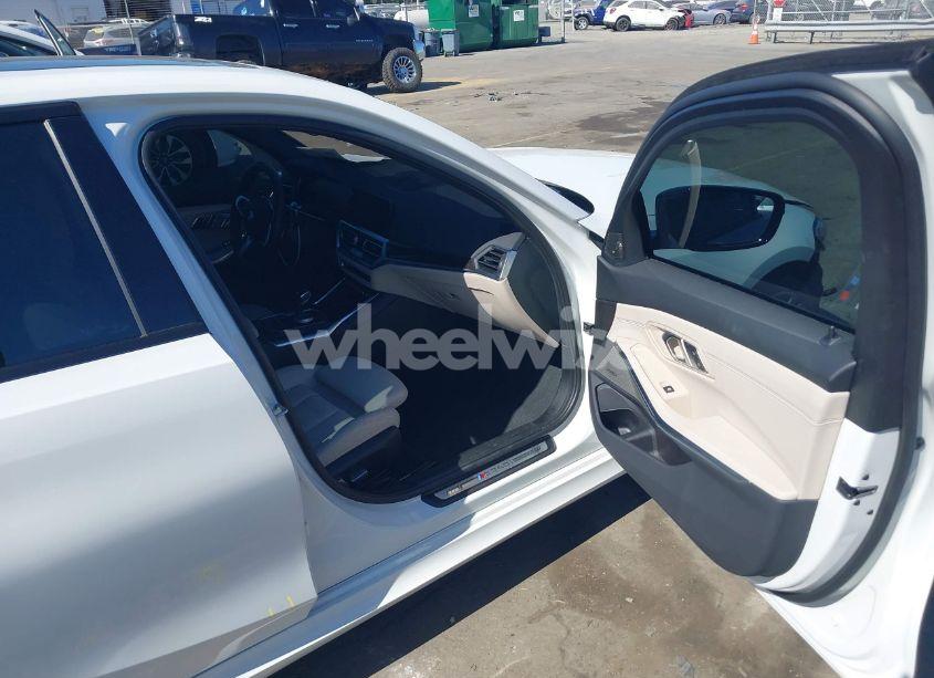 Photo 5 of 2021 Bmw 3 SERIES M340I (VIN 3MW5U7J07M8C12419)