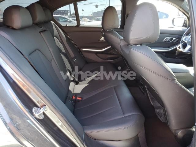 Photo 2 of 2021 BMW M340I (VIN 3MW5U7J09M8B95106)