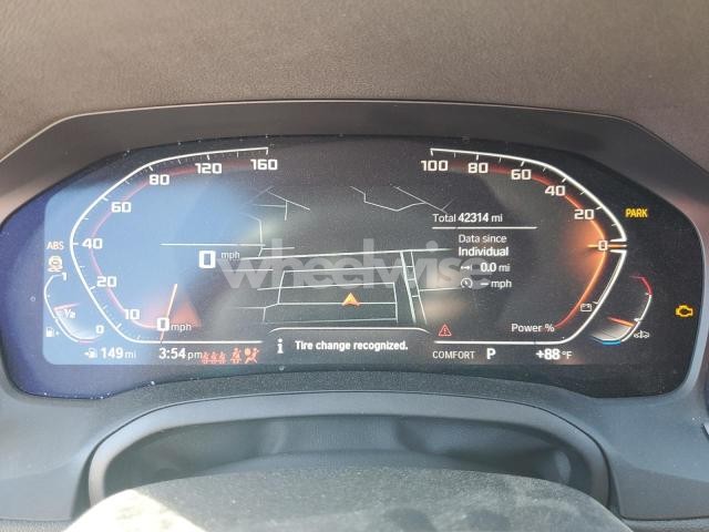 Photo 5 of 2021 BMW M340I (VIN 3MW5U7J09M8B95106)