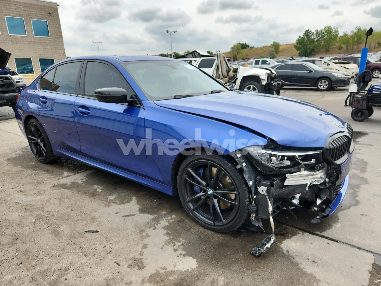 Photo 4 of 2022 BMW M340XI (VIN 3MW5U9J02N8C33952)