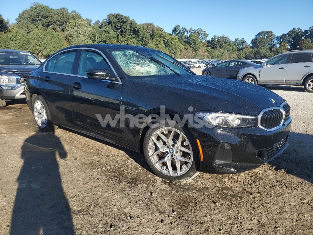 Photo 4 of 2025 BMW 330I (VIN 3MW69CW01S8F10470)