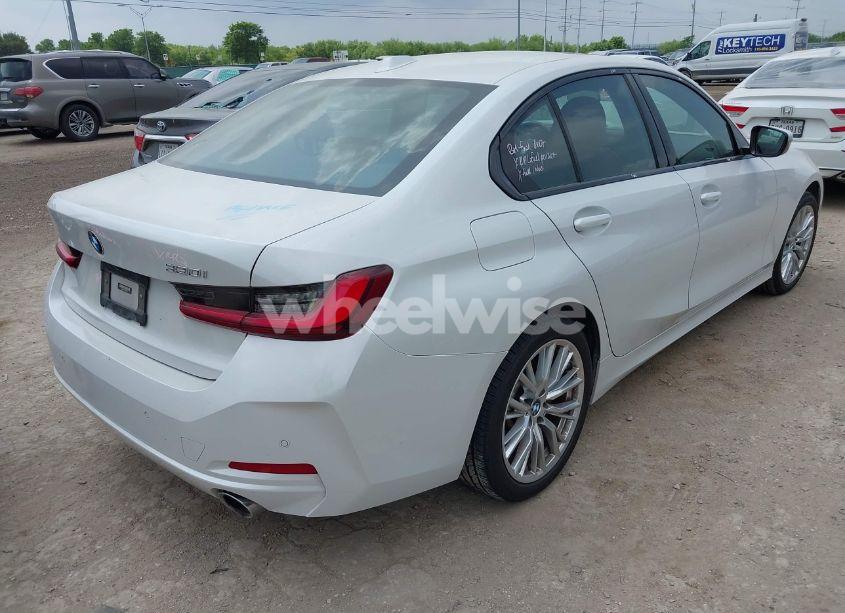 Photo 4 of 2023 Bmw 330i (VIN 3MW69FF00P8D11967)