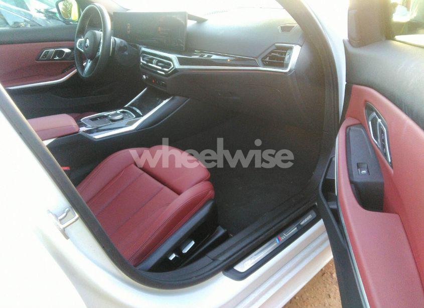 Photo 5 of 2023 Bmw 330i (VIN 3MW69FF01P8D32732)