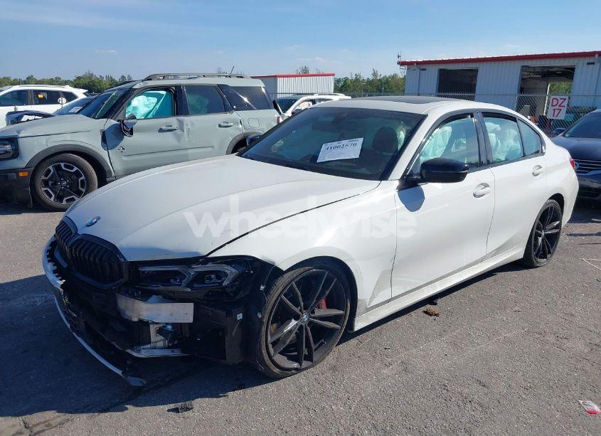 Photo 2 of 2023 Bmw 330i (VIN 3MW69FF04P8C81503)