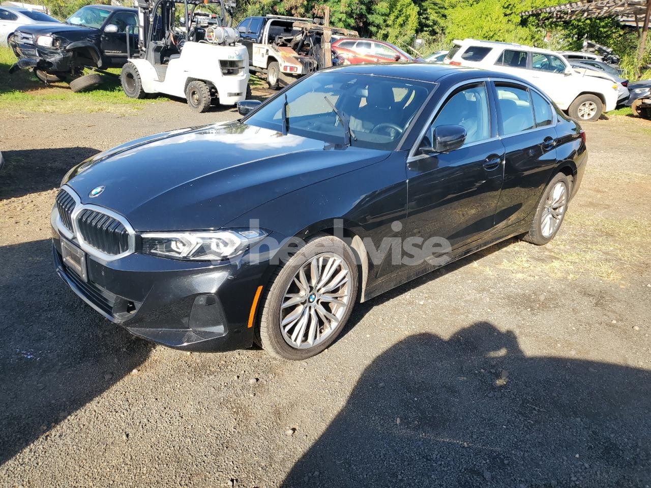2024 BMW 330I (VIN 3MW69FF04R8E40023) main photo