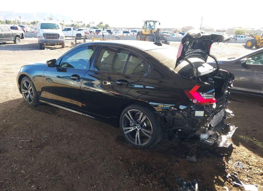 Photo 3 of 2023 Bmw 330i (VIN 3MW69FF06P8D68805)