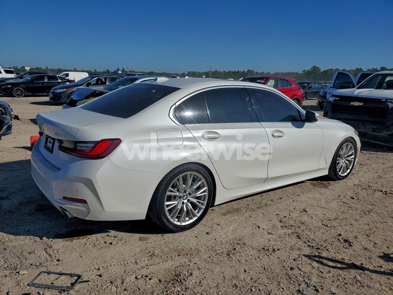 Photo 3 of 2024 BMW 330I (VIN 3MW69FF07R8E27587)