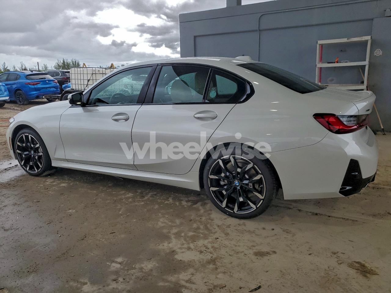 Photo 2 of 2026 BMW 330XI (VIN 3MW89CW01T8F96955)