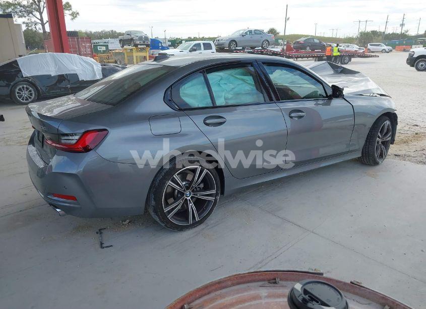 Photo 4 of 2023 Bmw 330i XDRIVE (VIN 3MW89FF00P8D00217)