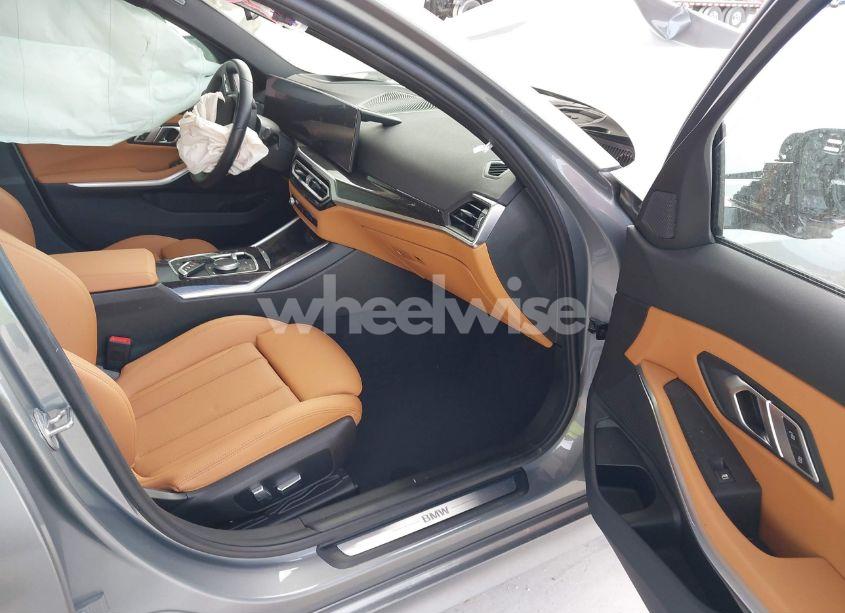 Photo 5 of 2023 Bmw 330i XDRIVE (VIN 3MW89FF00P8D00217)