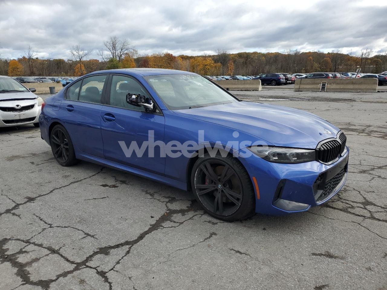 Photo 4 of 2024 BMW 330XI (VIN 3MW89FF07R8E69783)