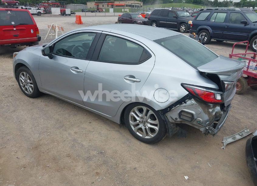 Photo 3 of 2017 Toyota Yaris IA (VIN 3MYDLBYV0HY166400)