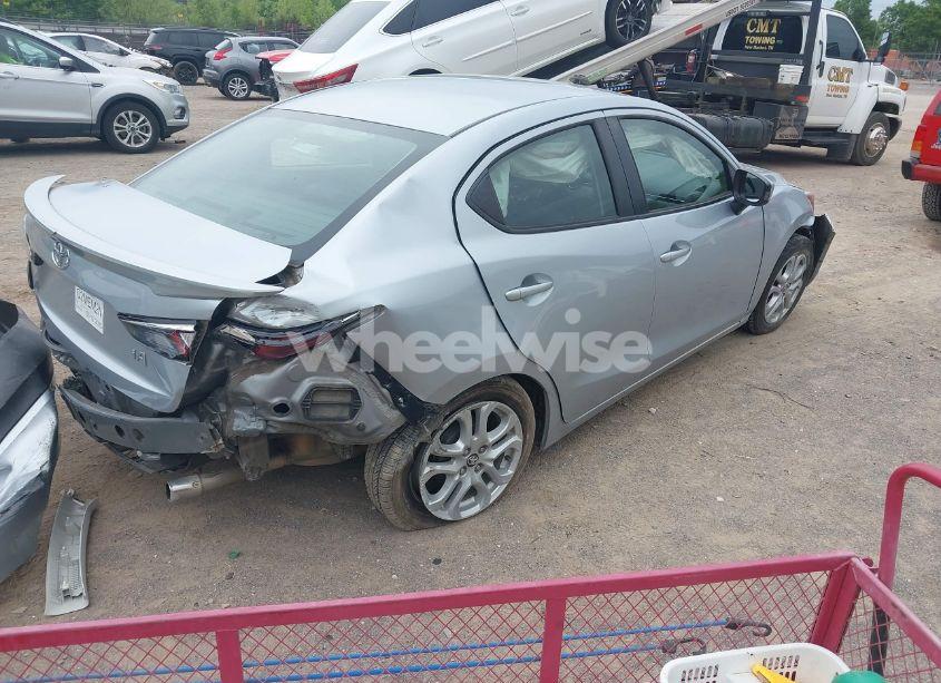 Photo 4 of 2017 Toyota Yaris IA (VIN 3MYDLBYV0HY166400)