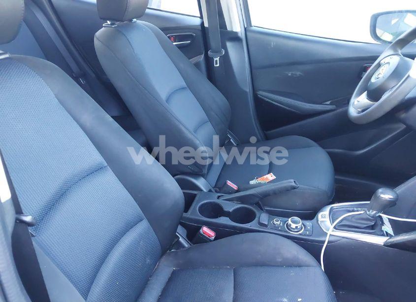 Photo 5 of 2017 Toyota Yaris IA (VIN 3MYDLBYV0HY190390)