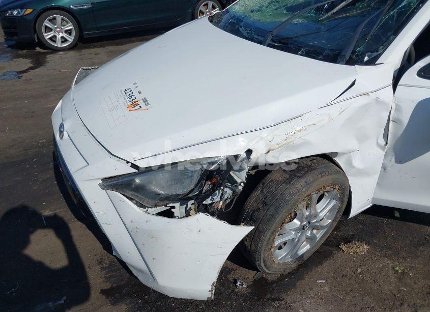 Photo 6 of 2018 Toyota Yaris IA (VIN 3MYDLBYV0JY308654)