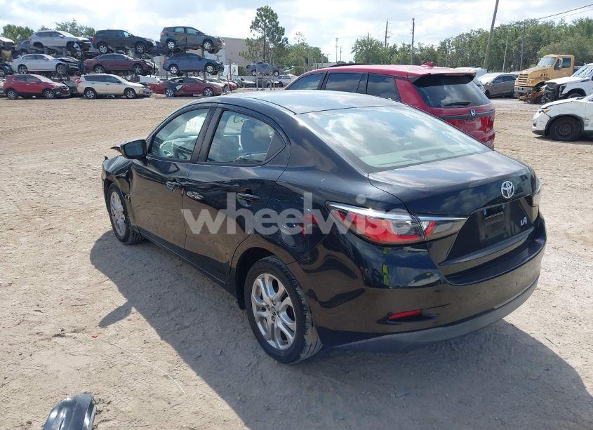 Photo 3 of 2018 Toyota Yaris IA (VIN 3MYDLBYV0JY313028)